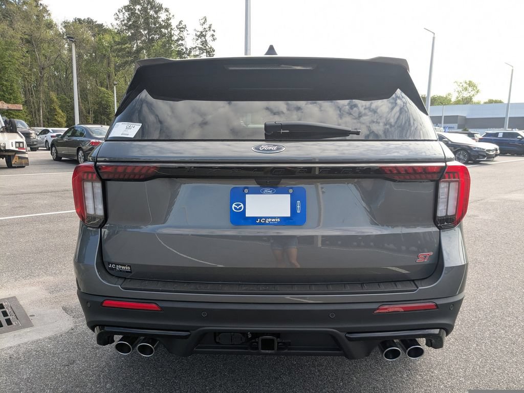 New 2026 Ford Explorer ST w/ Sun And Sound Package RWD image 5