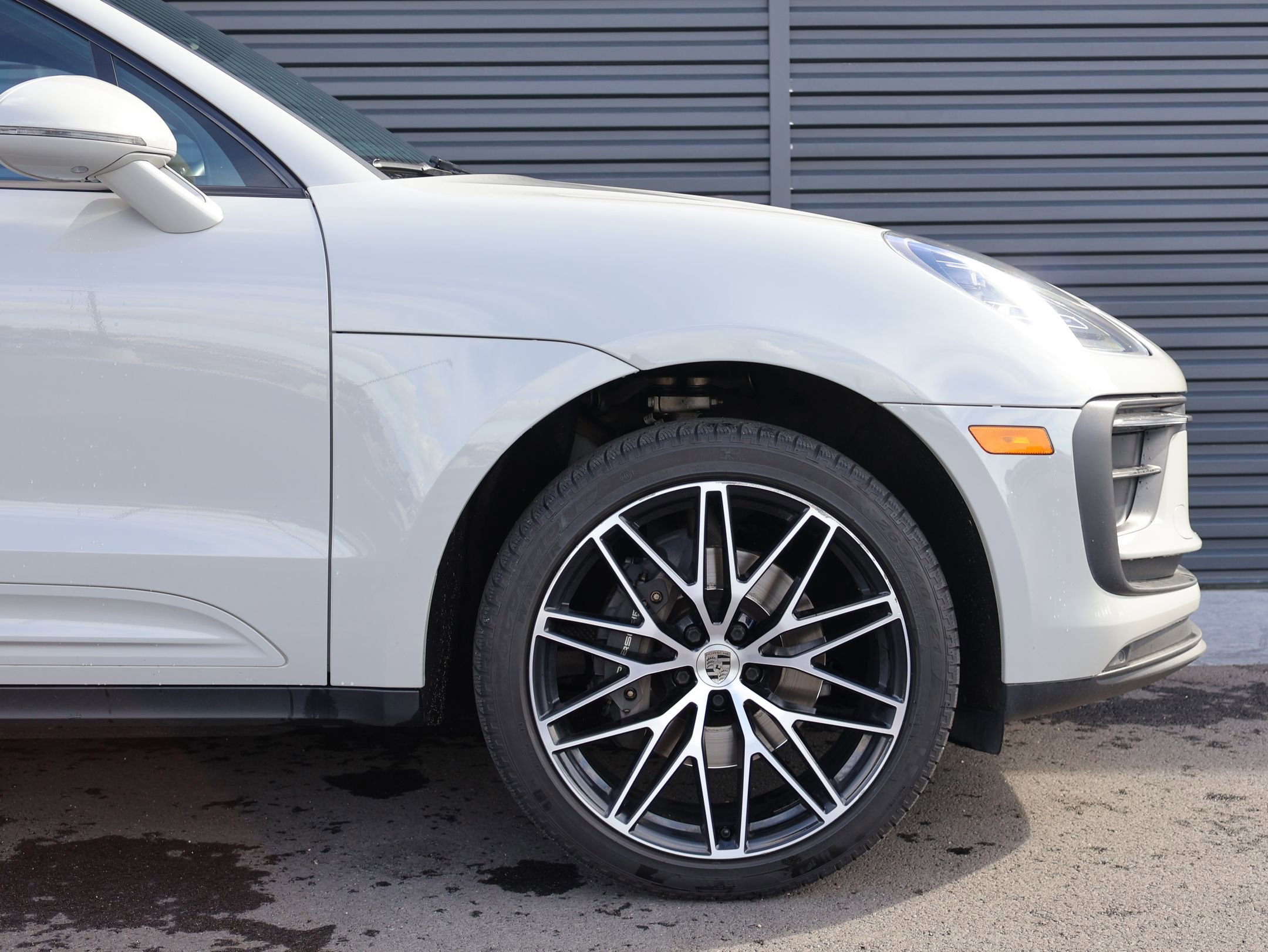 Used 2022 Porsche Macan image 12