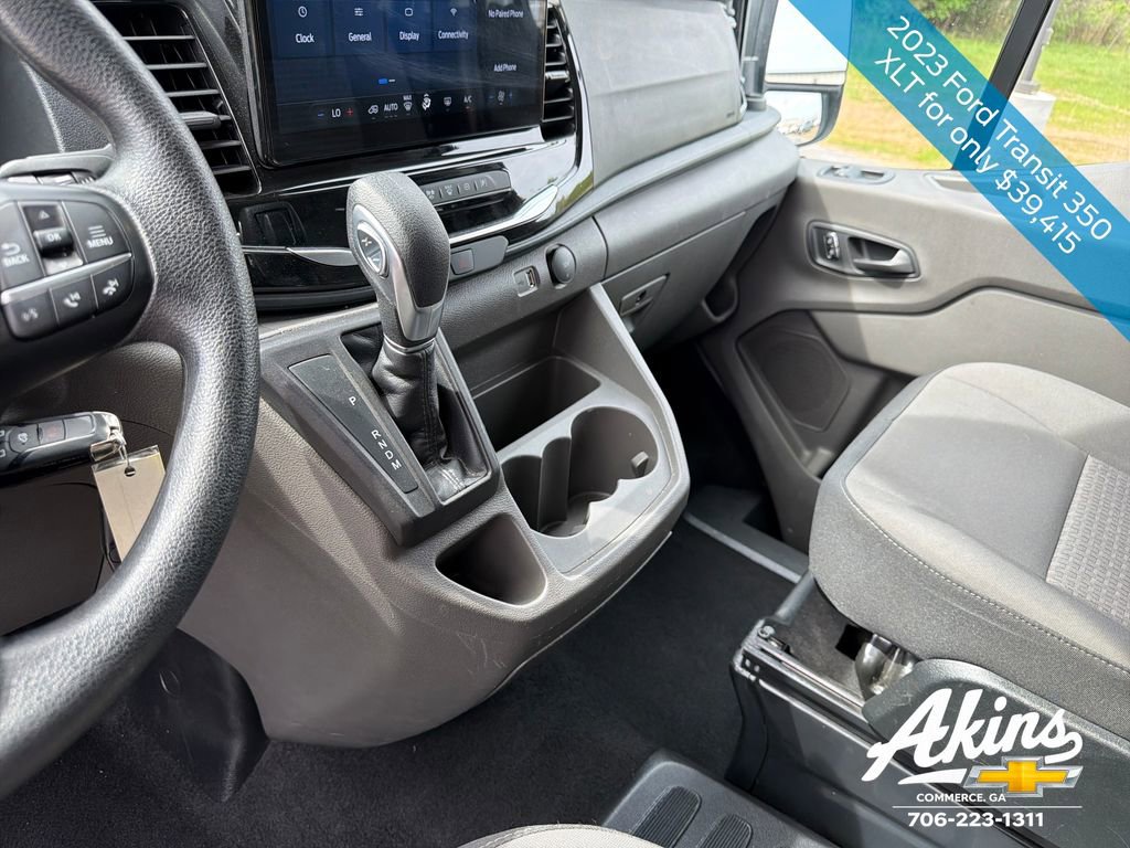 Used 2023 Ford Transit 350 XLT RWD image 16