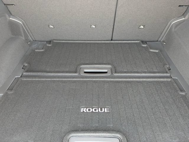 New 2026 Nissan Rogue Platinum AWD/4WD image 25