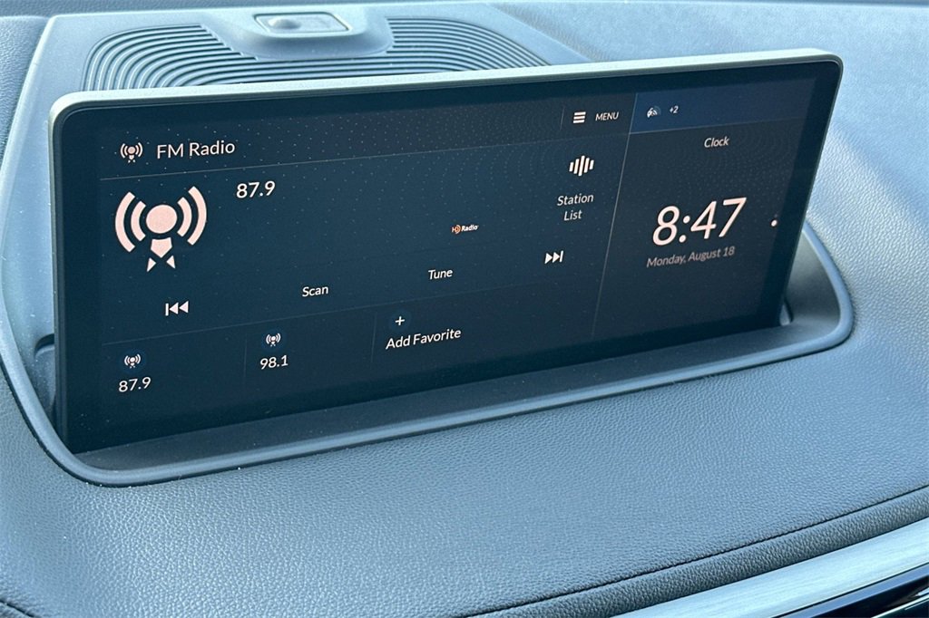 Certified 2024 Acura MDX FWD image 23