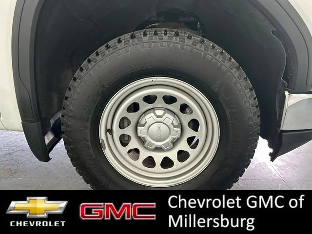 Used 2023 GMC Sierra 1500 Pro w/ Pro Value Package AWD/4WD image 12