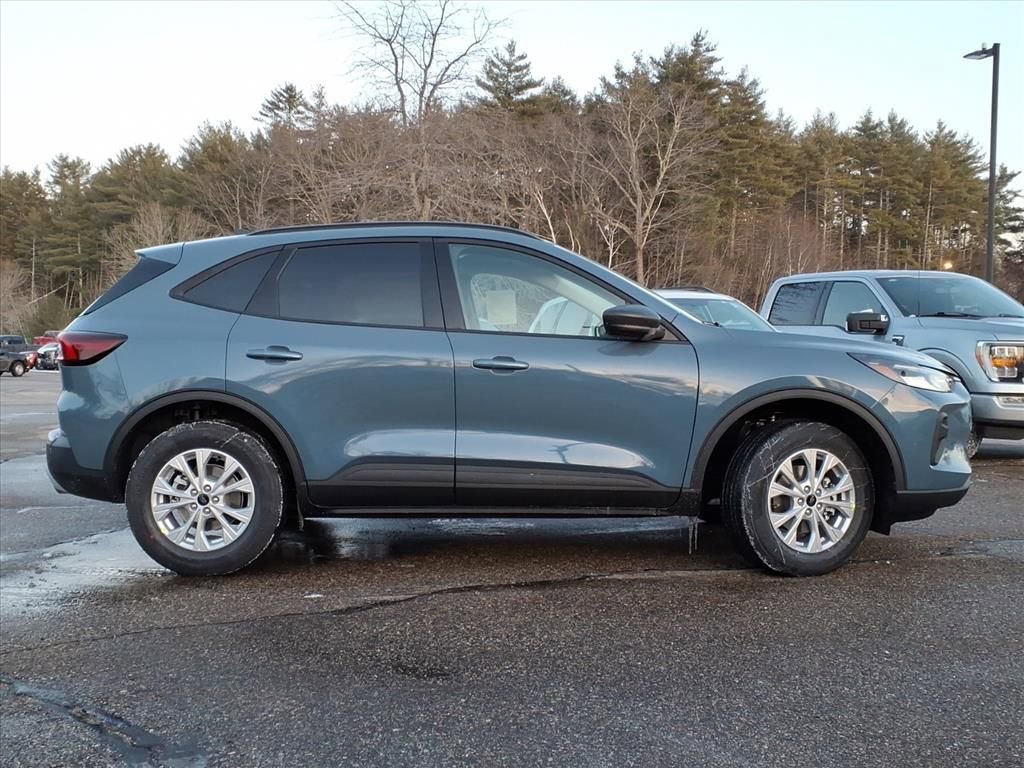 New 2026 Ford Escape Active w/ Active Premium Tech Pack image 4