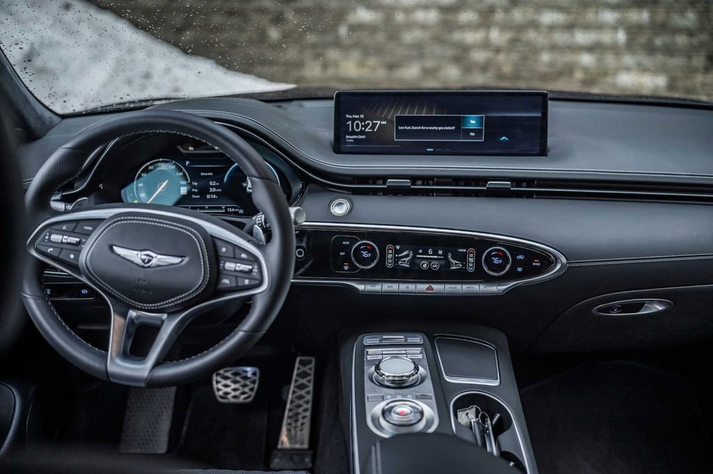 Used 2025 Genesis GV70 3.5T Sport w/ Sport Prestige Package image 24