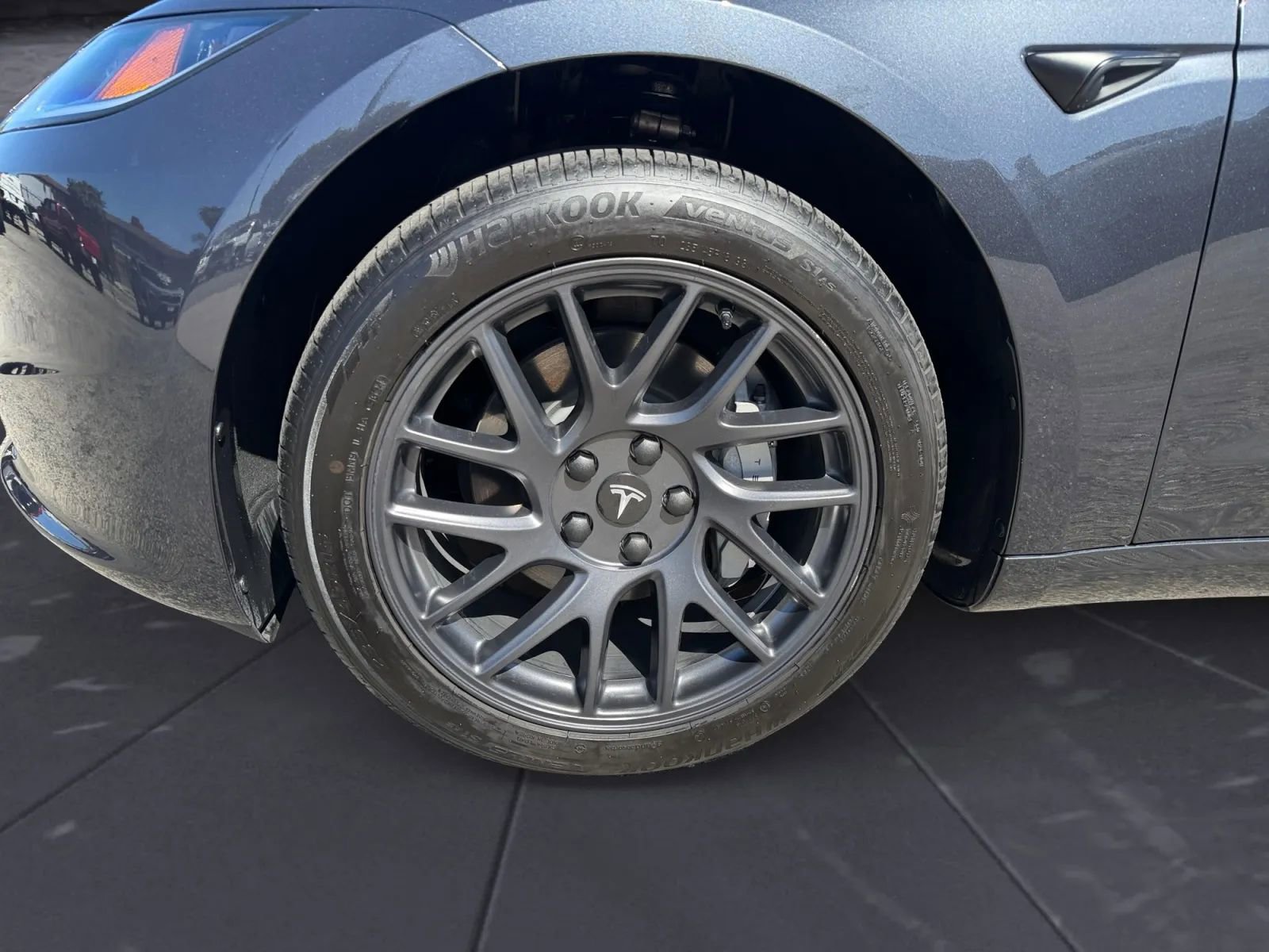 Used 2025 Tesla Model 3 Long Range RWD image 25