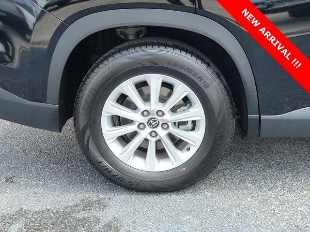 Used 2025 Toyota Grand Highlander FWD image 5