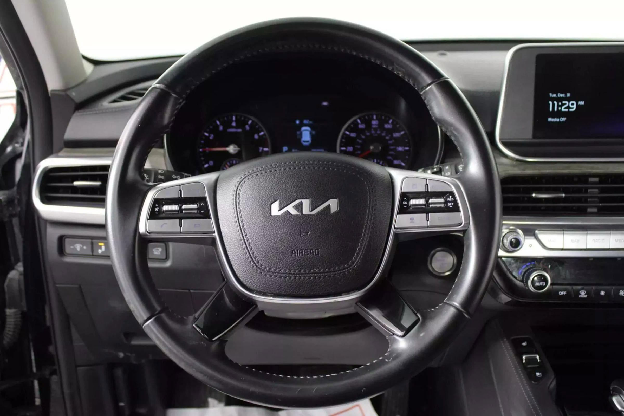 Used 2022 Kia Telluride EX w/ EX Premium Package FWD image 13