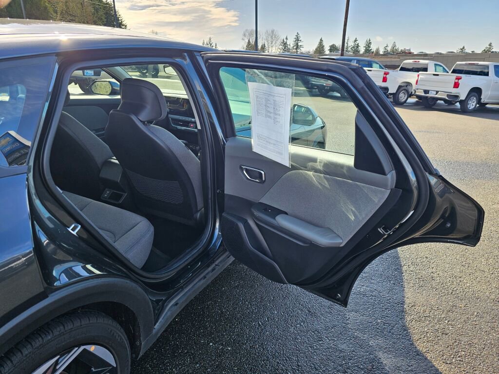 Certified 2025 Kia K4 EX image 24