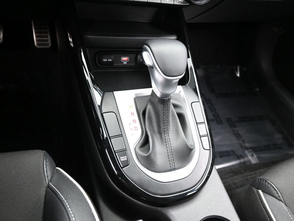 Used 2023 Kia Forte GT-Line image 27