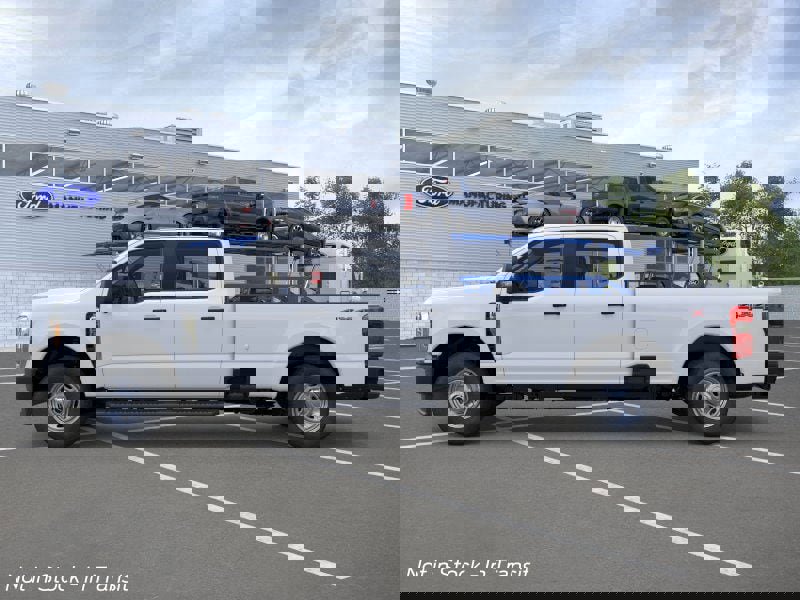 New 2026 Ford F350 XL w/ 360-Degree Camera Package image 3