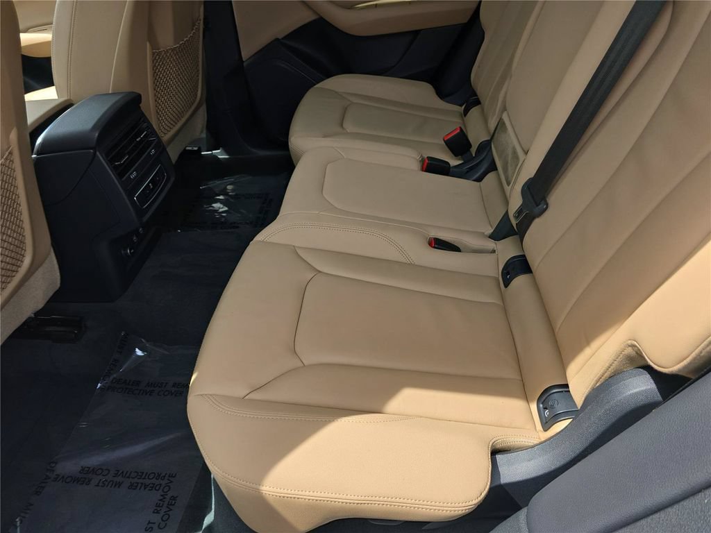 Used 2019 Audi Q8 Premium AWD/4WD image 14