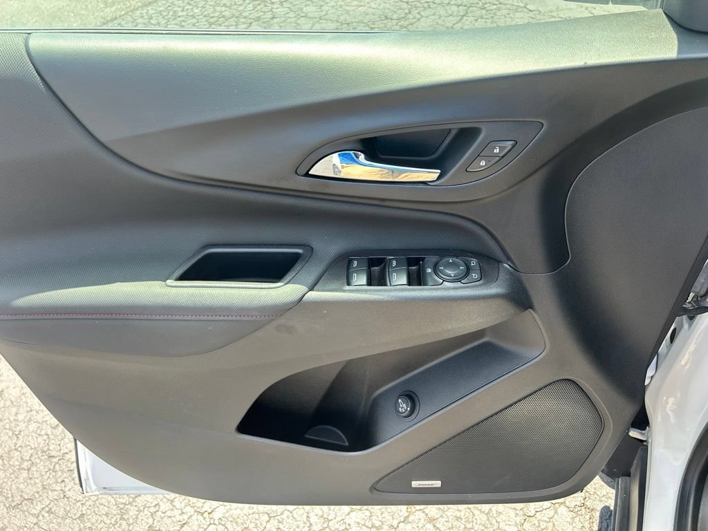 Certified 2022 Chevrolet Equinox RS w/ RS Leather Package FWD image 17