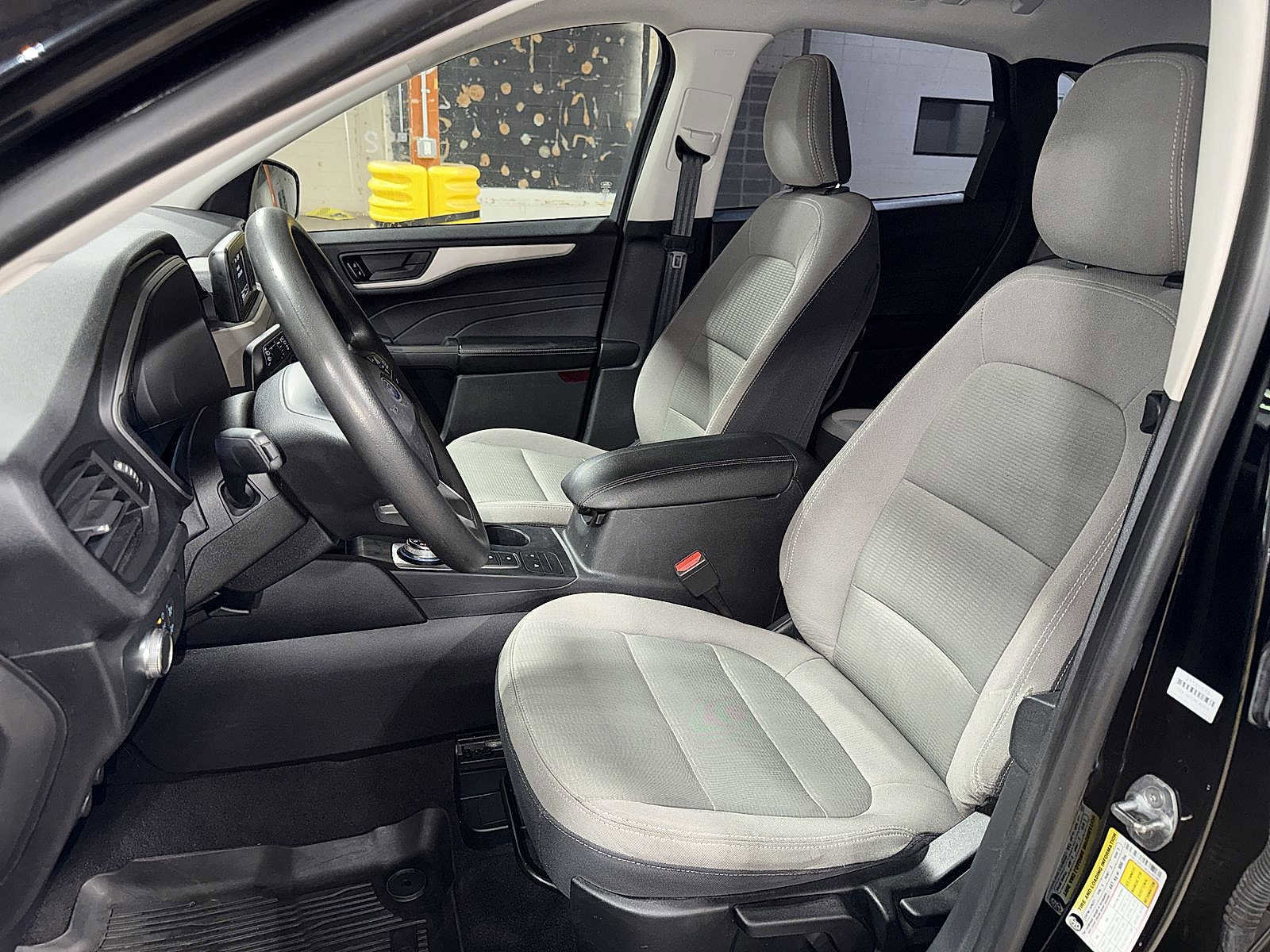 Used 2021 Ford Escape S image 15