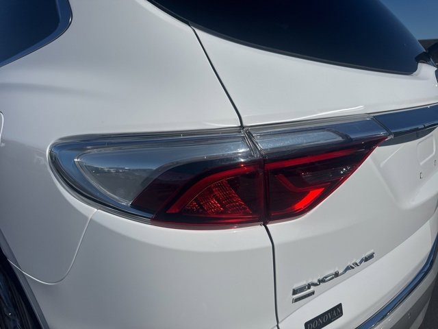 Used 2024 Buick Enclave Premium image 25