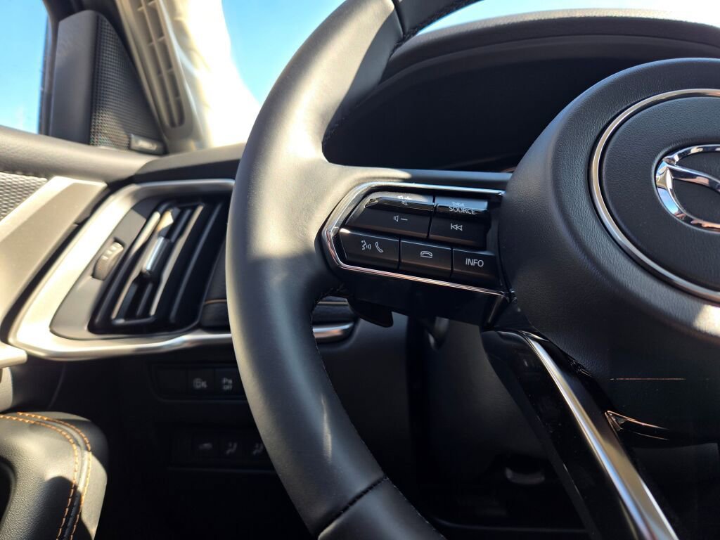 New 2026 MAZDA CX-90 Plug-In Hybrid w/Premium Sport image 28