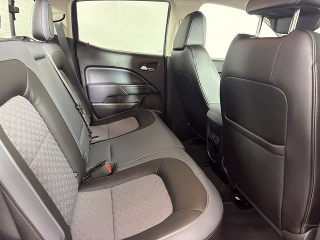 Used 2018 Chevrolet Colorado Z71 AWD/4WD image 11