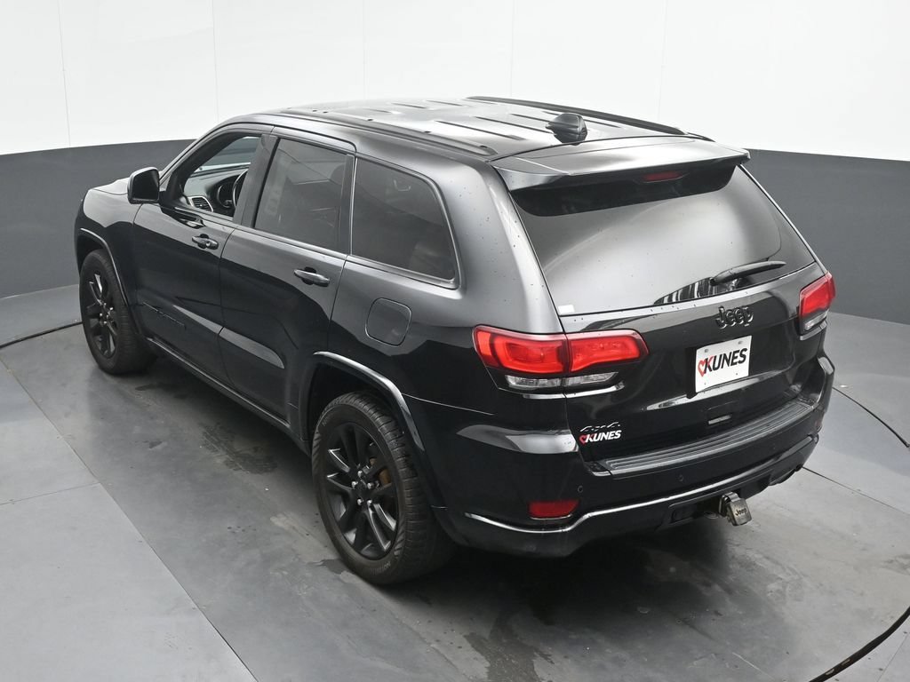 Used 2021 Jeep Grand Cherokee Laredo X AWD/4WD image 40