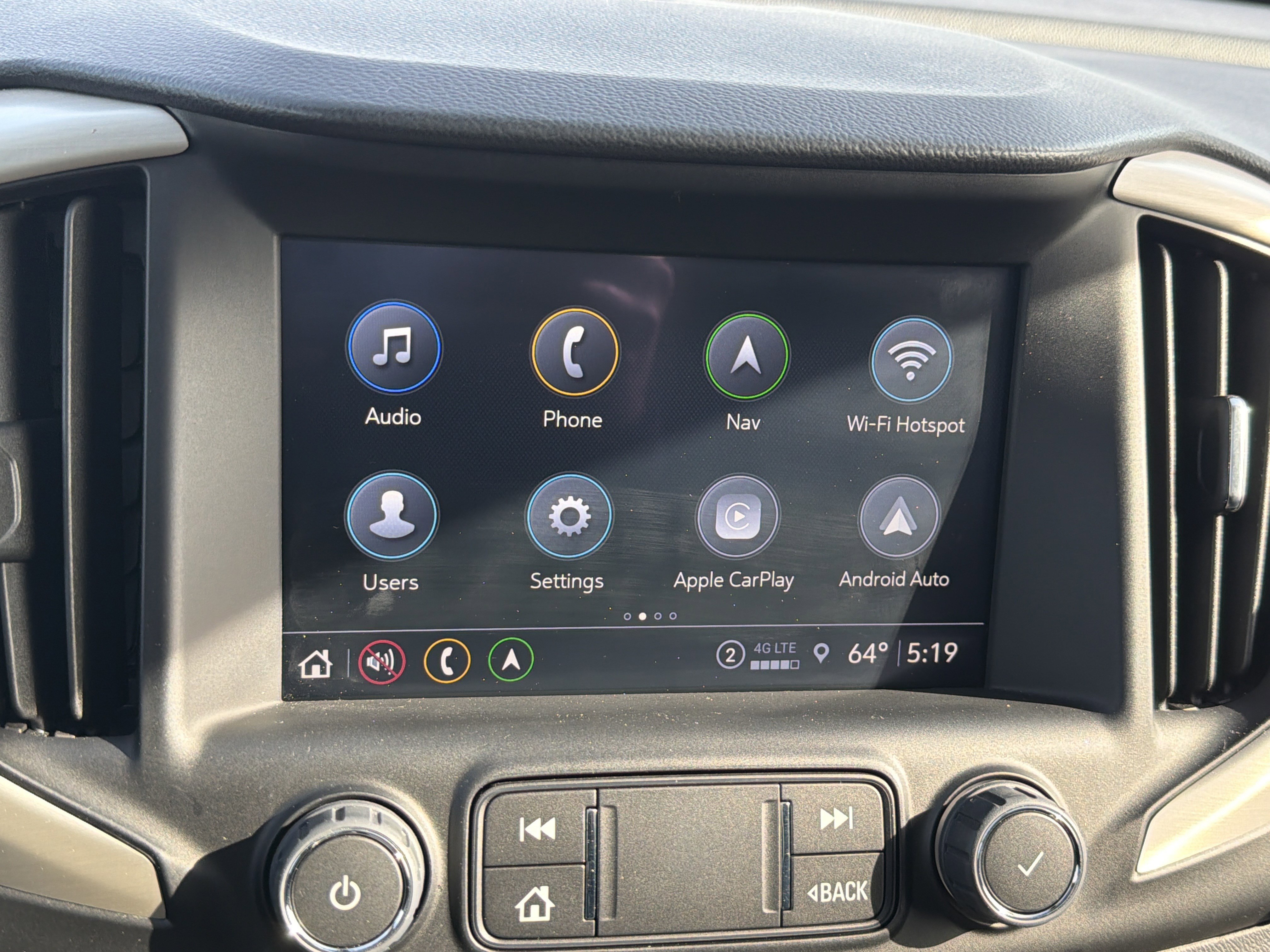 Used 2024 GMC Terrain Denali w/ Denali Premium Package image 3