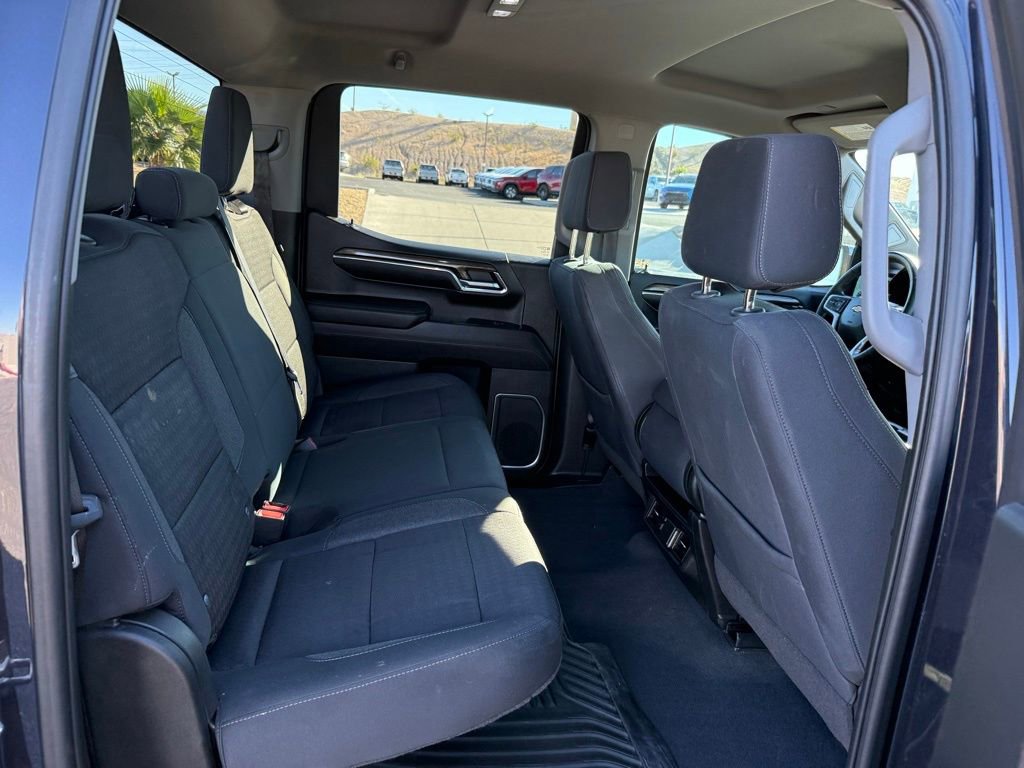 Used 2023 Chevrolet Silverado 1500 LT image 16