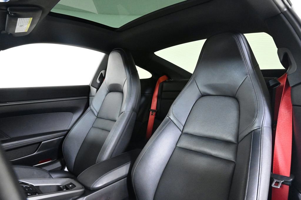 Certified 2021 Porsche 911 Carrera image 5