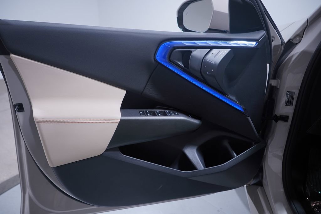 Used 2025 BMW X3 xDrive30i w/ M Sport Package image 15