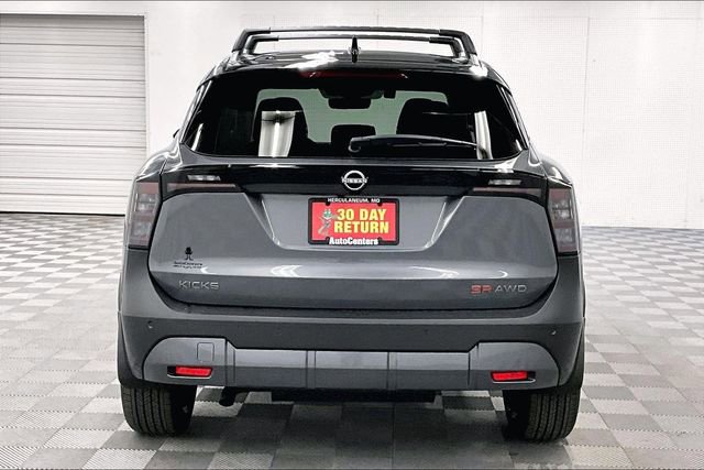 New 2026 Nissan Kicks SR w/ SR Premium Package image 5