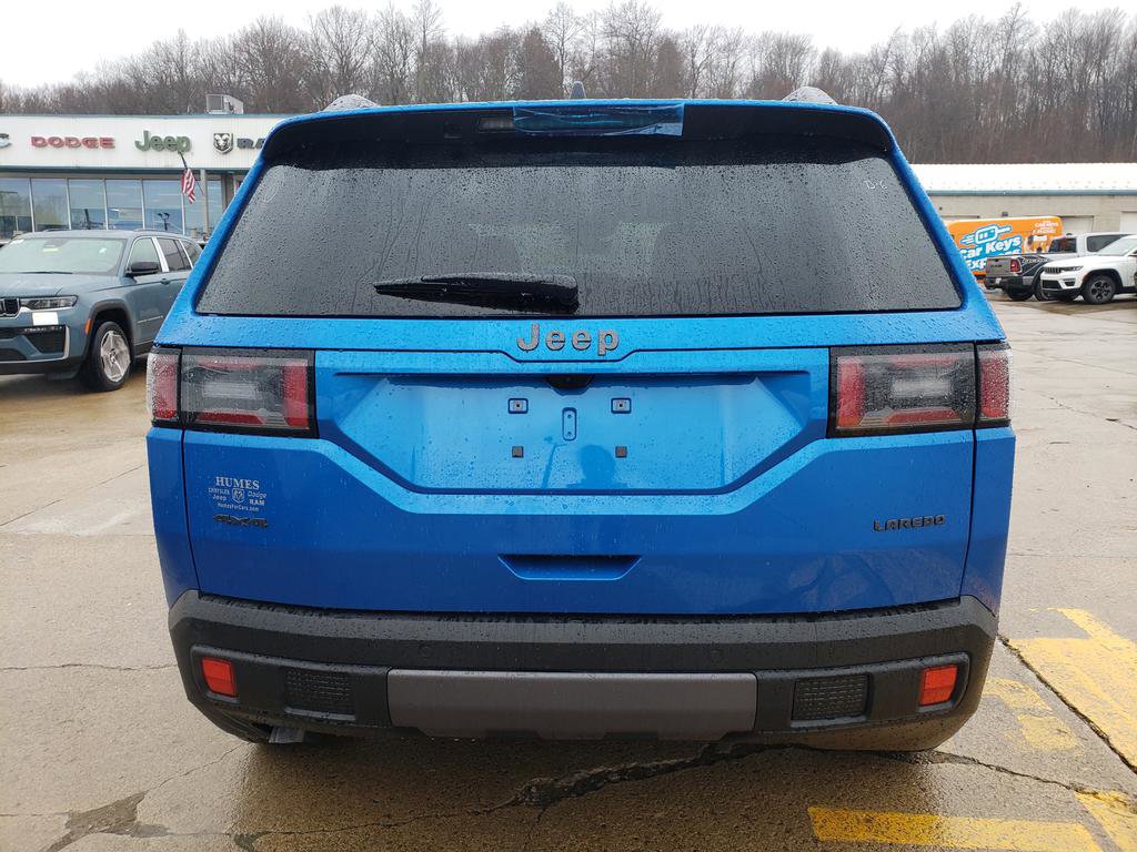 New 2026 Jeep Cherokee Laredo image 4