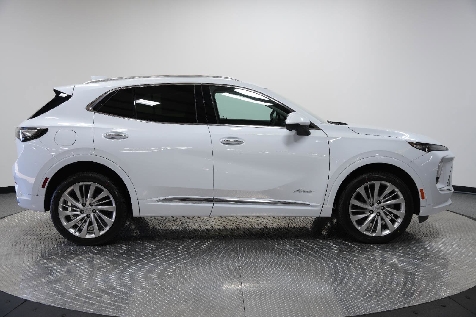 New 2026 Buick Envision Avenir image 9