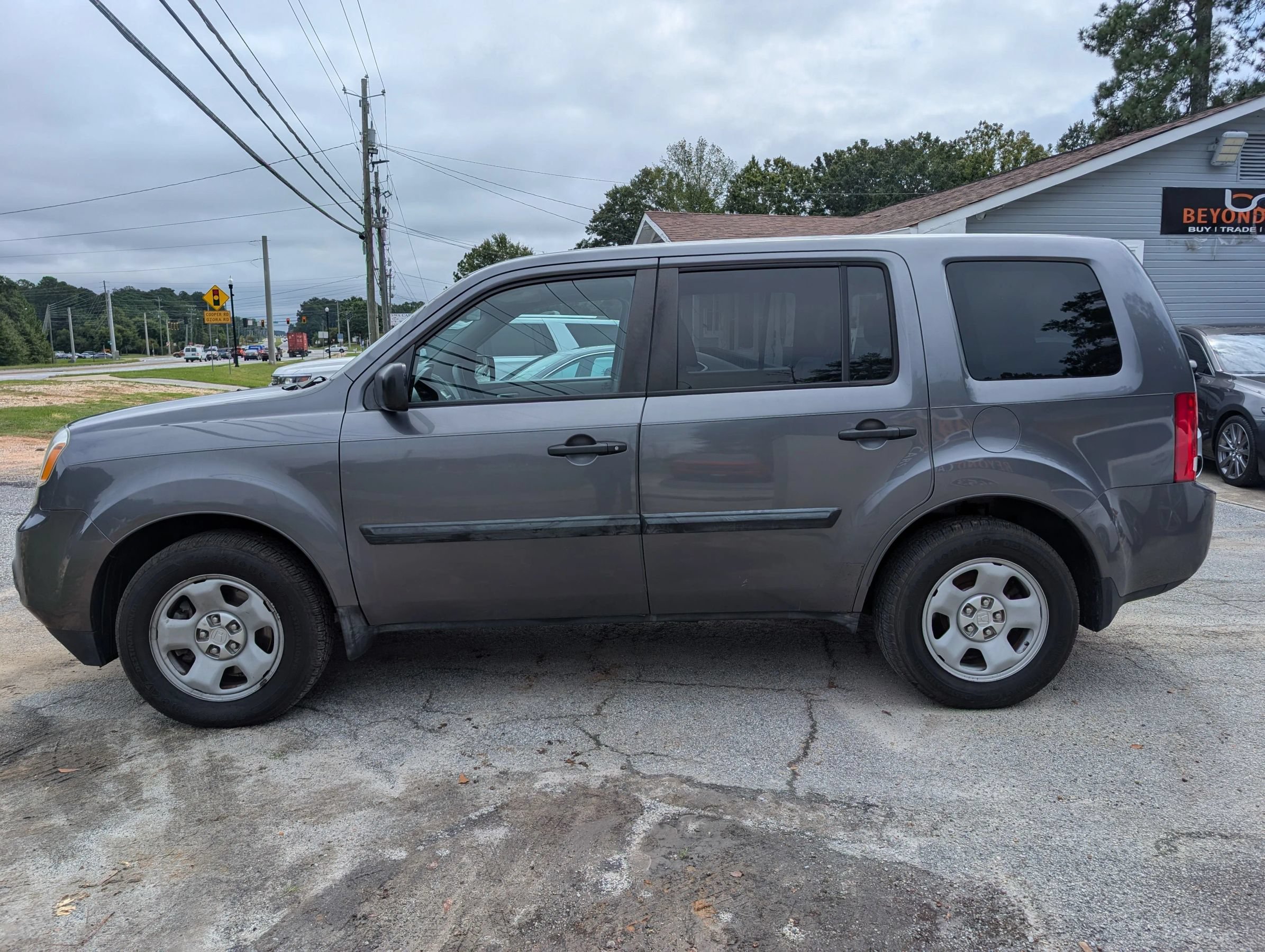 Used 2014 Honda Pilot LX image 4