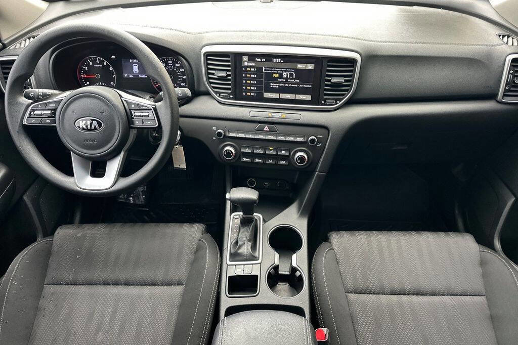 Used 2022 Kia Sportage LX image 13