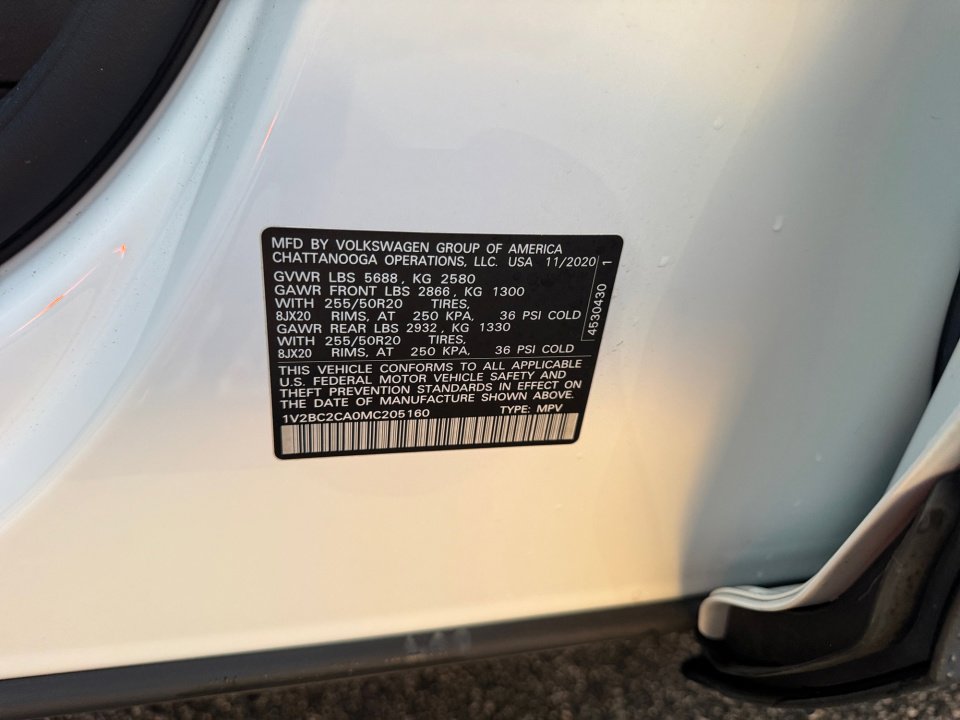 Used 2021 Volkswagen Atlas Cross Sport SEL image 39