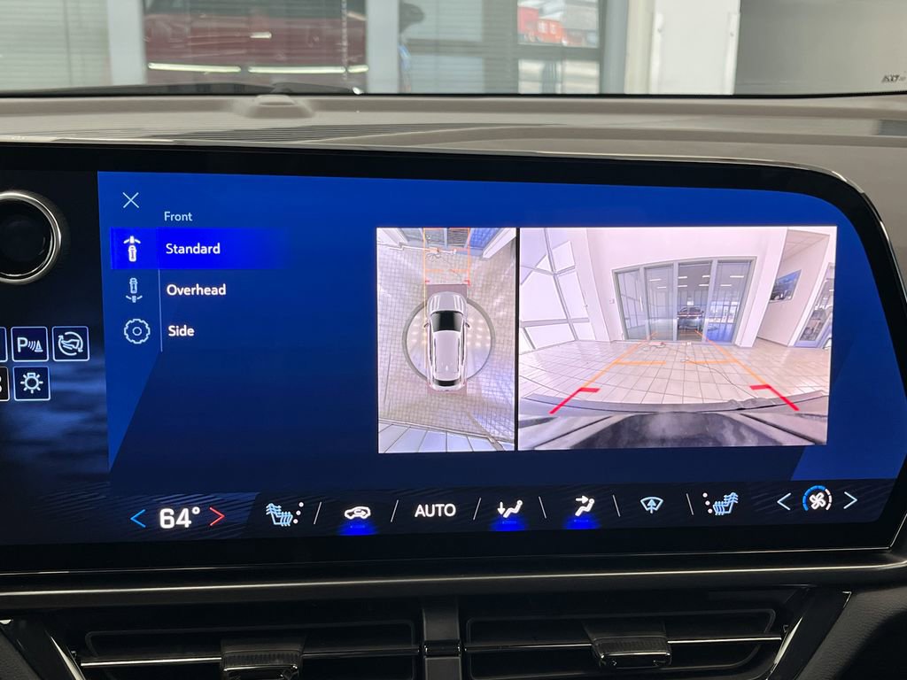 Used 2025 Chevrolet Equinox EV RS image 25