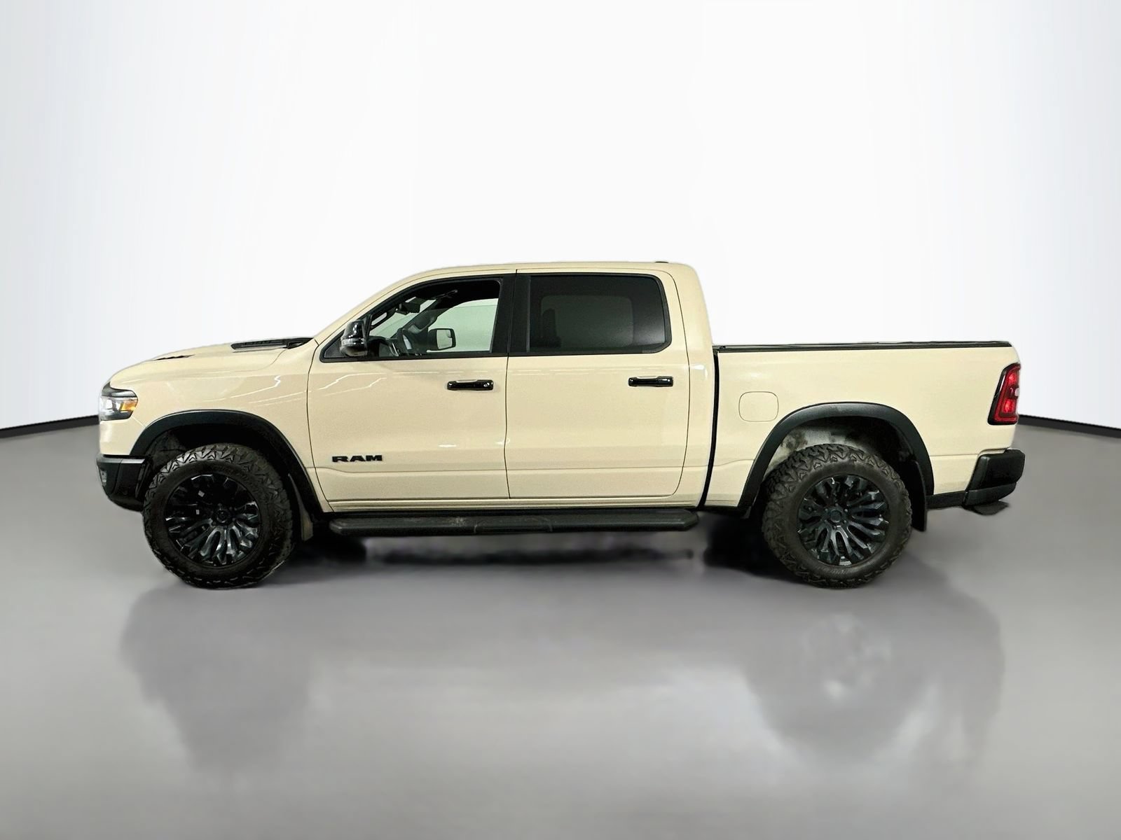 Used 2025 RAM 1500 Rebel w/ Rebel Level 2 Equipment Group AWD/4WD image 5