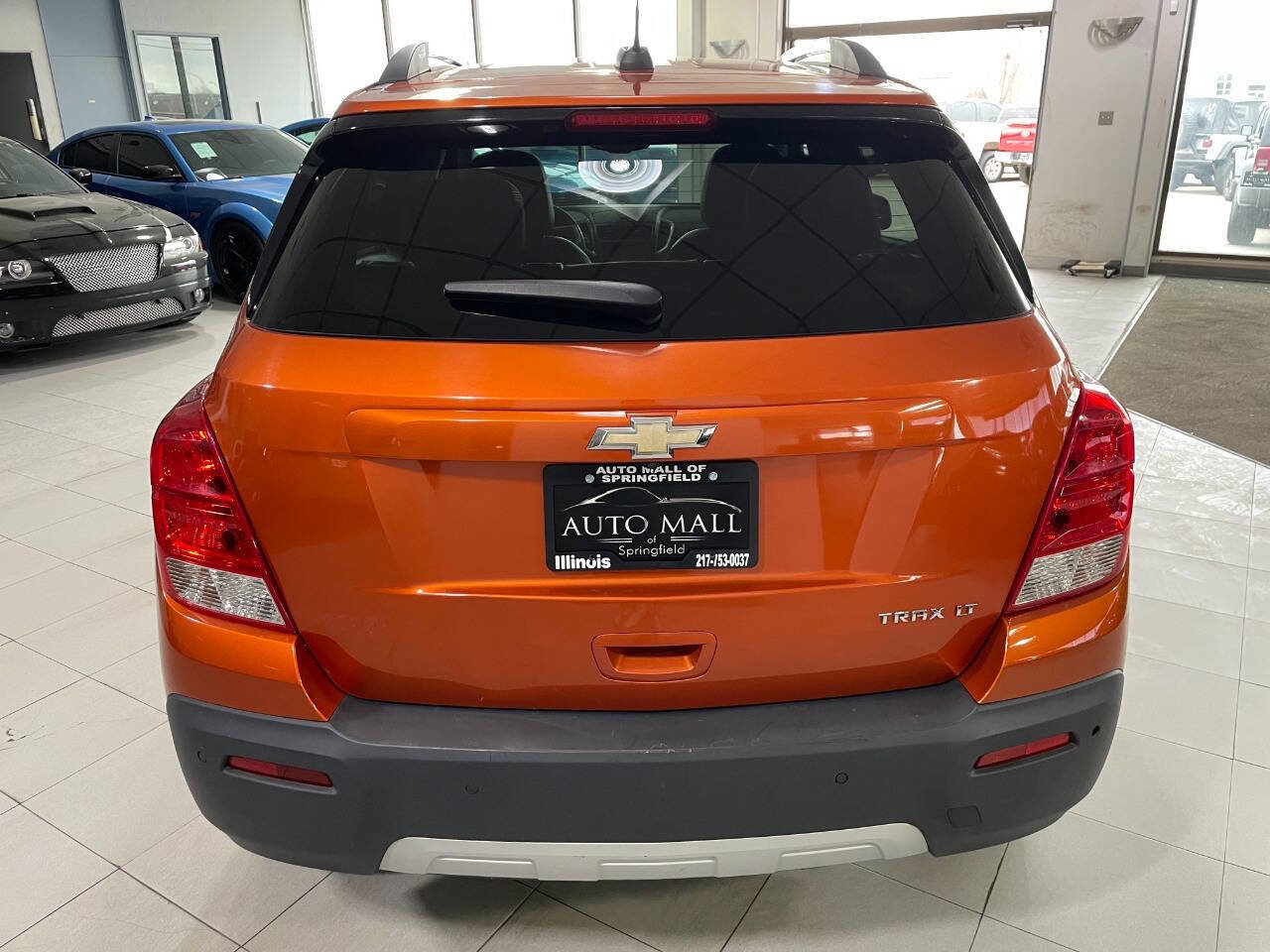 Used 2016 Chevrolet Trax LT w/ LT Sun and Sound Package image 6