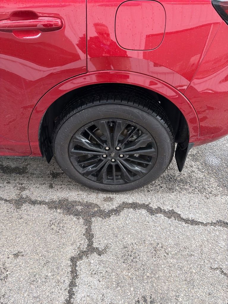 Used 2025 Ford Escape ST-Line Elite image 7