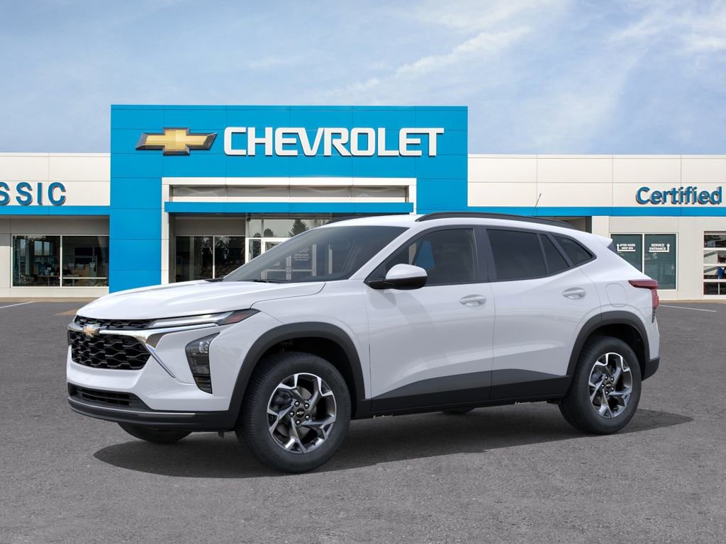 New 2026 Chevrolet Trax LT w/ LT Convenience Package FWD image 2