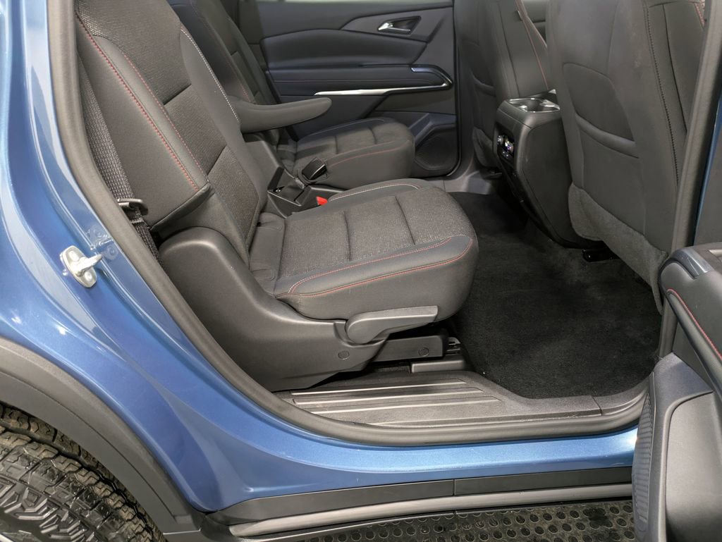 Used 2024 Chevrolet Traverse Z71 image 25