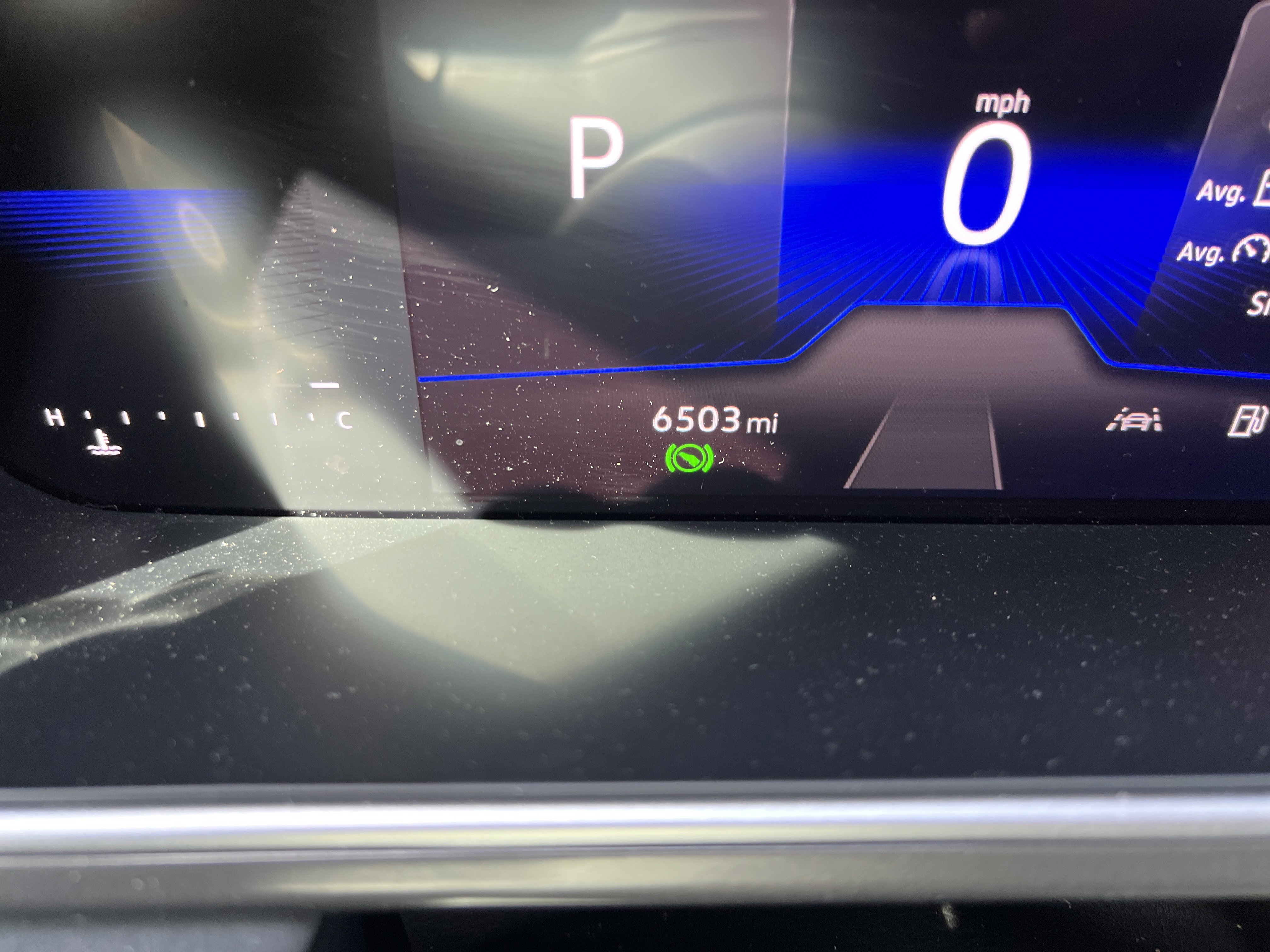 Certified 2025 Volkswagen Taos SE image 21