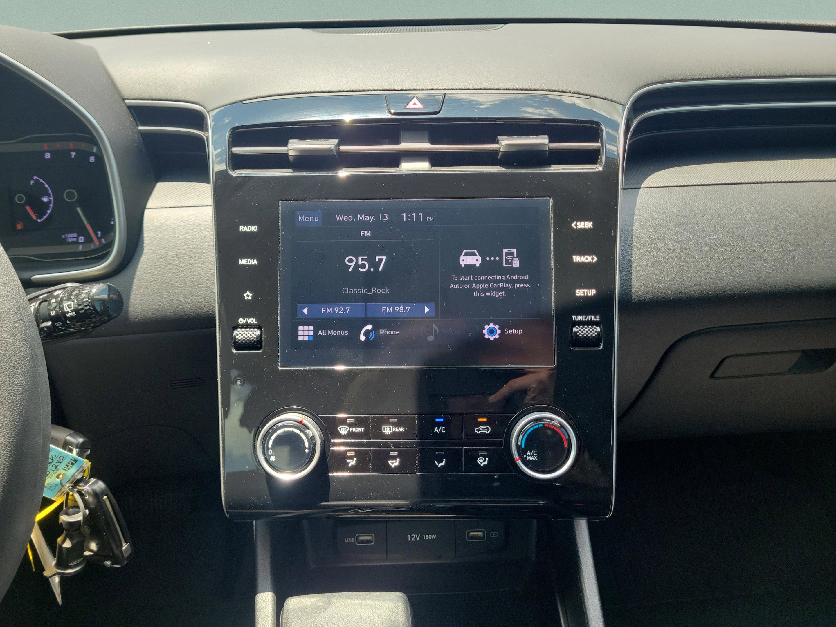 Used 2024 Hyundai Tucson SE FWD image 13