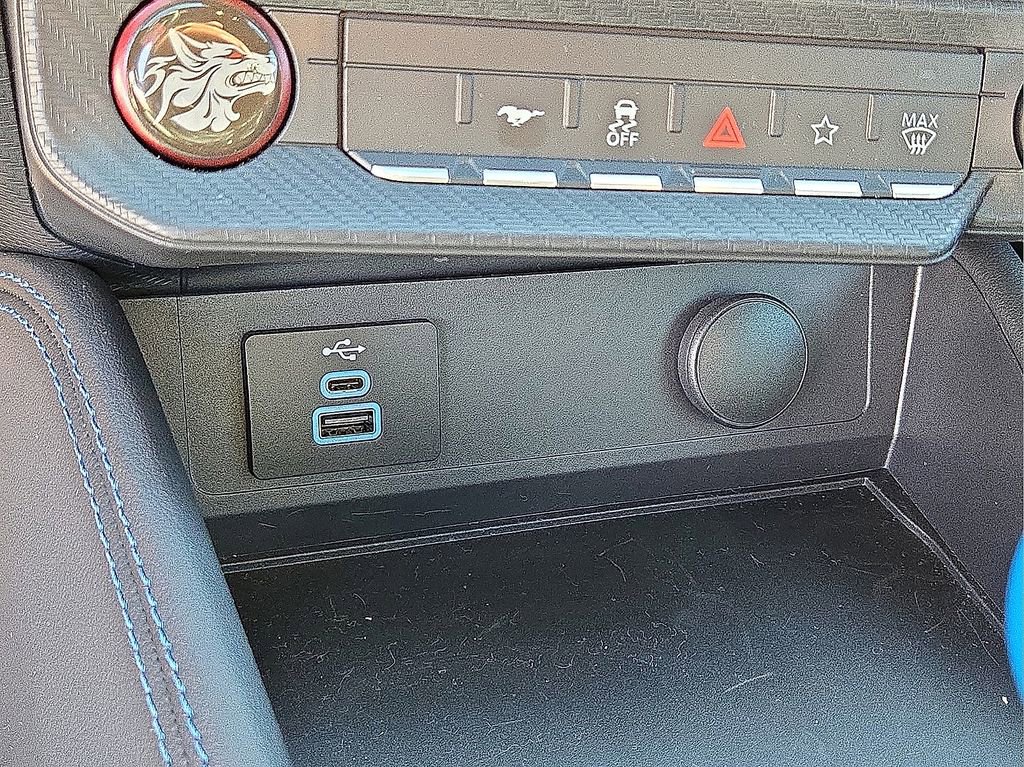 Used 2025 Ford Mustang Dark Horse w/ Dark Horse Handlin Package image 26