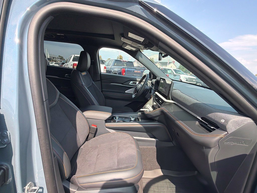New 2026 Ford Explorer Tremor w/ Tremor Ultimate Package AWD/4WD image 41