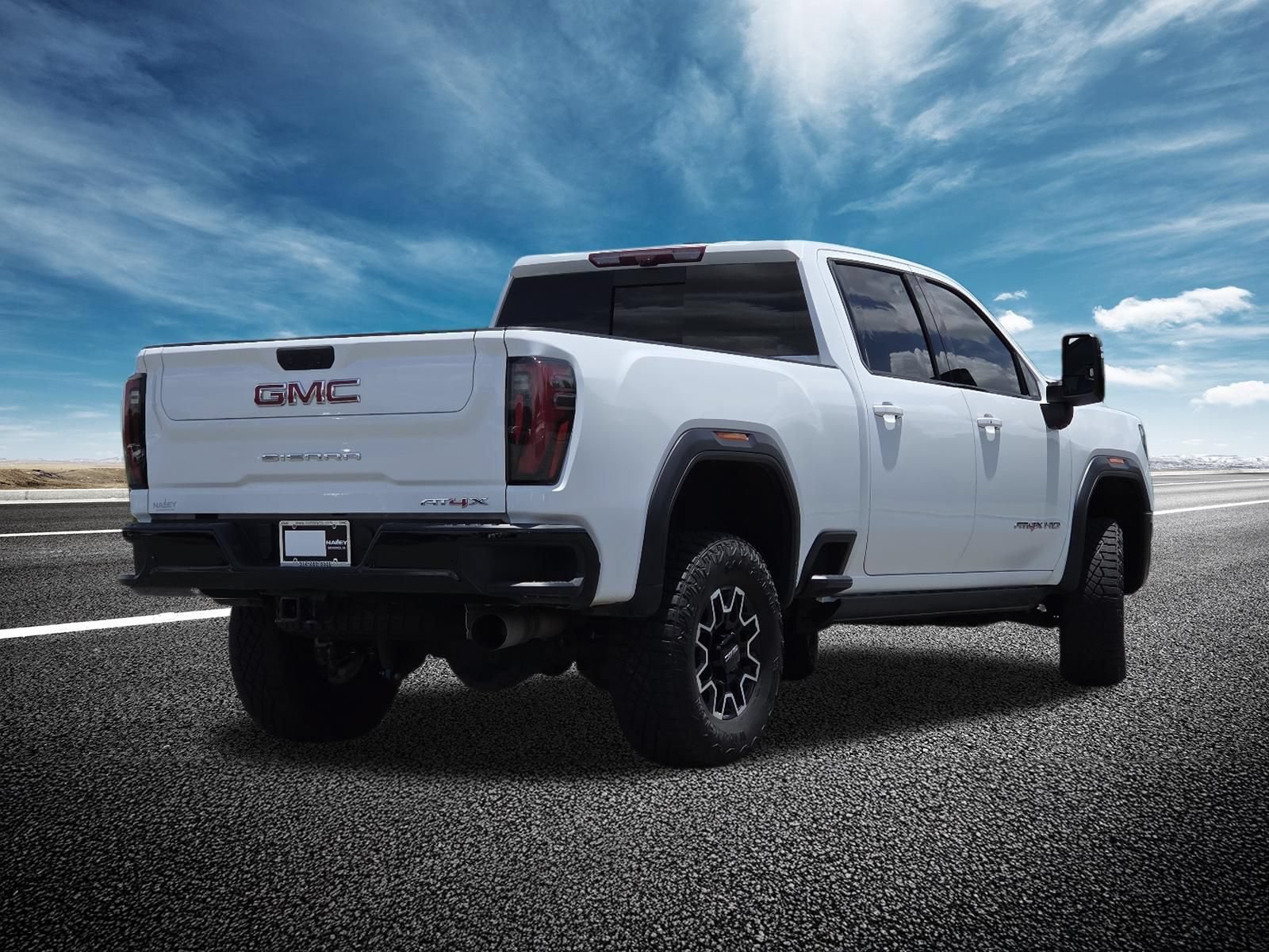 Used 2024 GMC Sierra 2500 AT4X AWD/4WD image 26