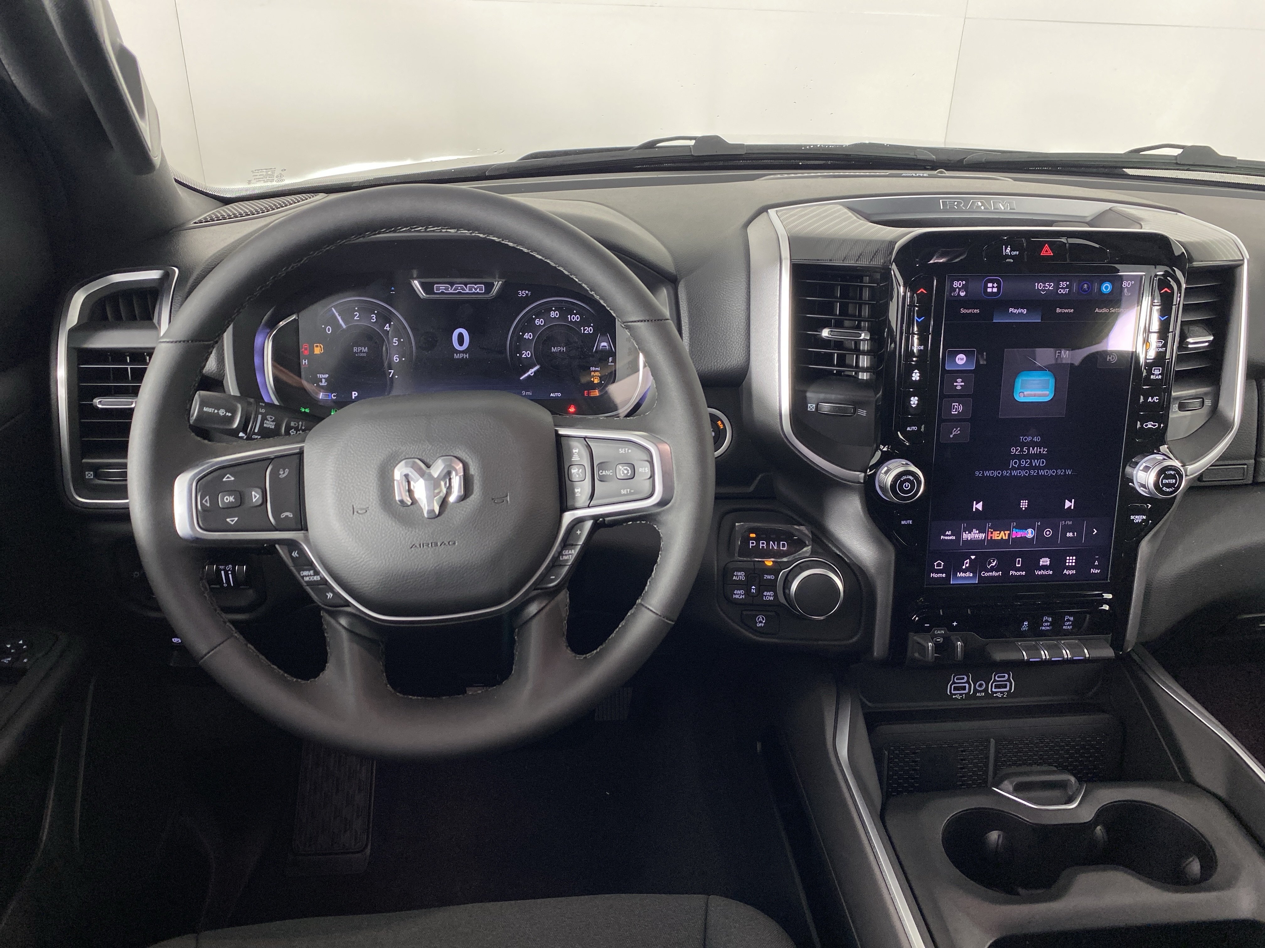 New 2026 RAM 1500 Big Horn AWD/4WD image 39