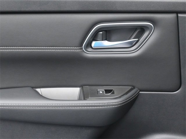 New 2026 Nissan Rogue Platinum image 28