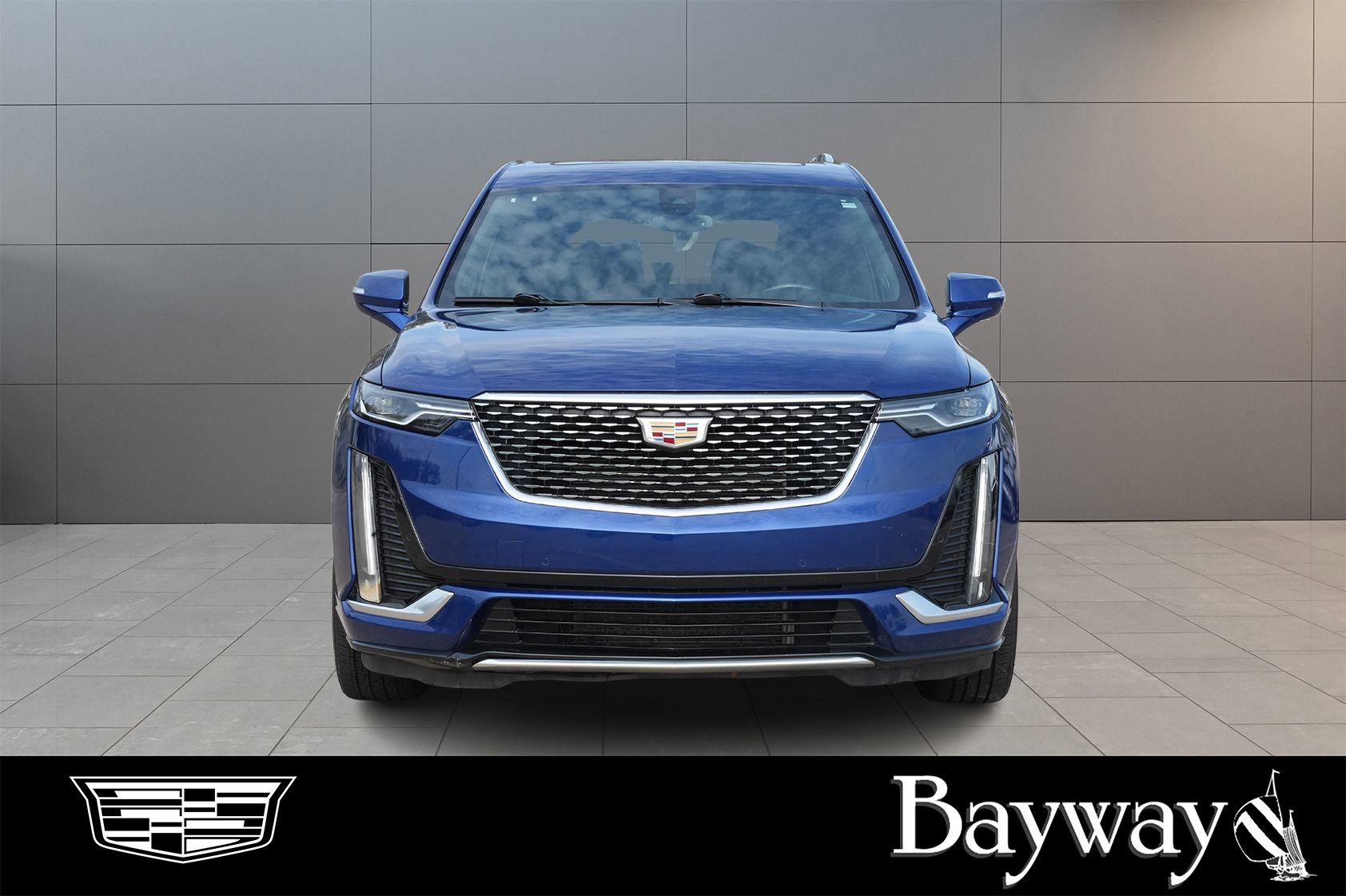 Used 2023 Cadillac XT6 Premium Luxury image 2