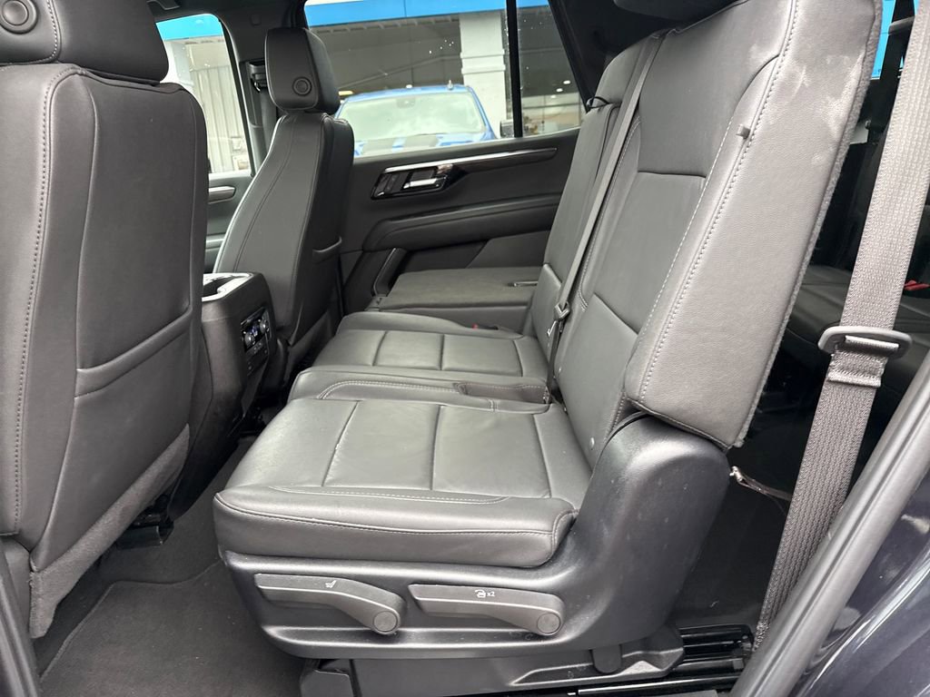 Used 2025 Chevrolet Tahoe Z71 image 32