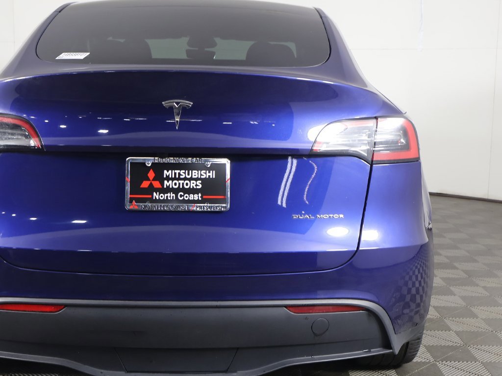 Used 2023 Tesla Model Y Long Range image 15