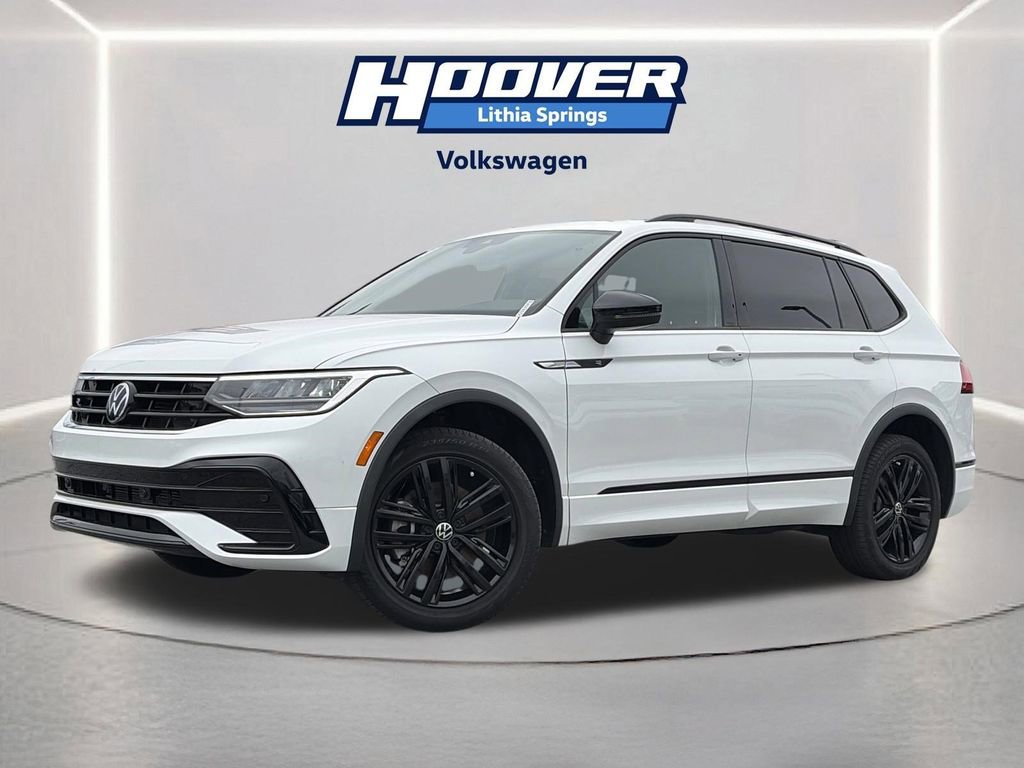 Certified 2022 Volkswagen Tiguan SE R-Line