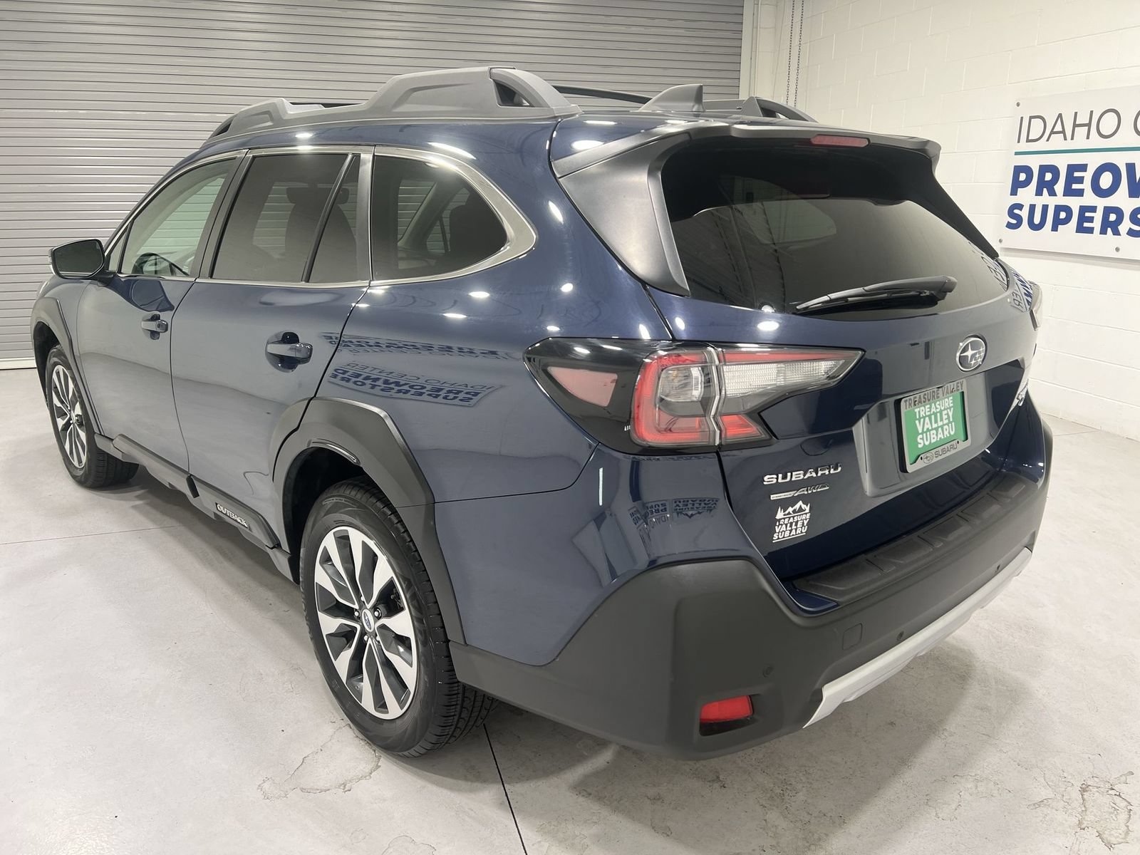 Certified 2025 Subaru Outback Limited XT w/ Tech Package 2 AWD/4WD image 6