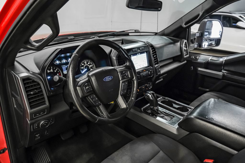 Used 2019 Ford F150 XLT w/ Equipment Group 302A Luxury AWD/4WD image 3